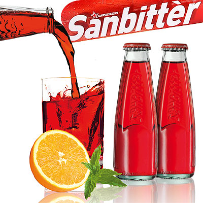 Sanbitter kann man auch mit einer Orangenscheibe servieren