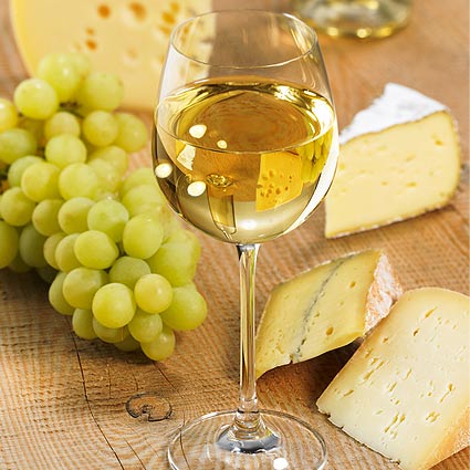 Weißwein und Käse